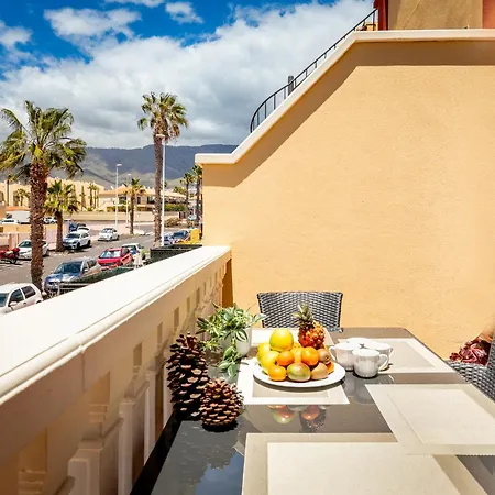 Del Duque Ocean View Terrace Апартаменти Адехе