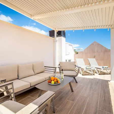 Del Duque Ocean View Terrace *