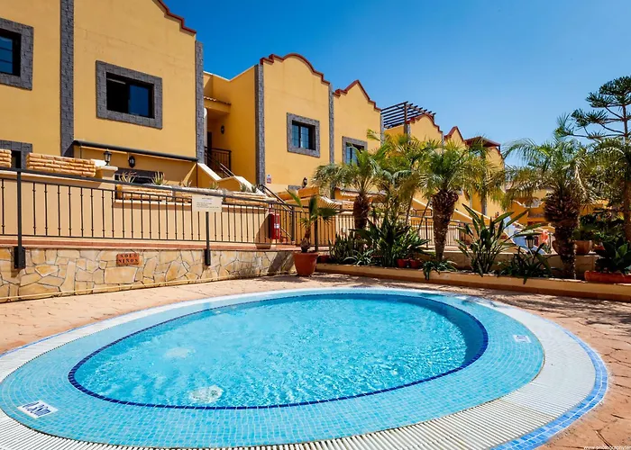 Апартаменти Del Duque Ocean View Terrace *