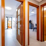 Del Duque Ocean View Terrace Apartman *