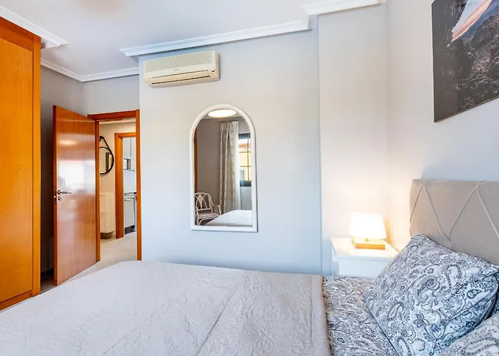 Del Duque Ocean View Terrace *